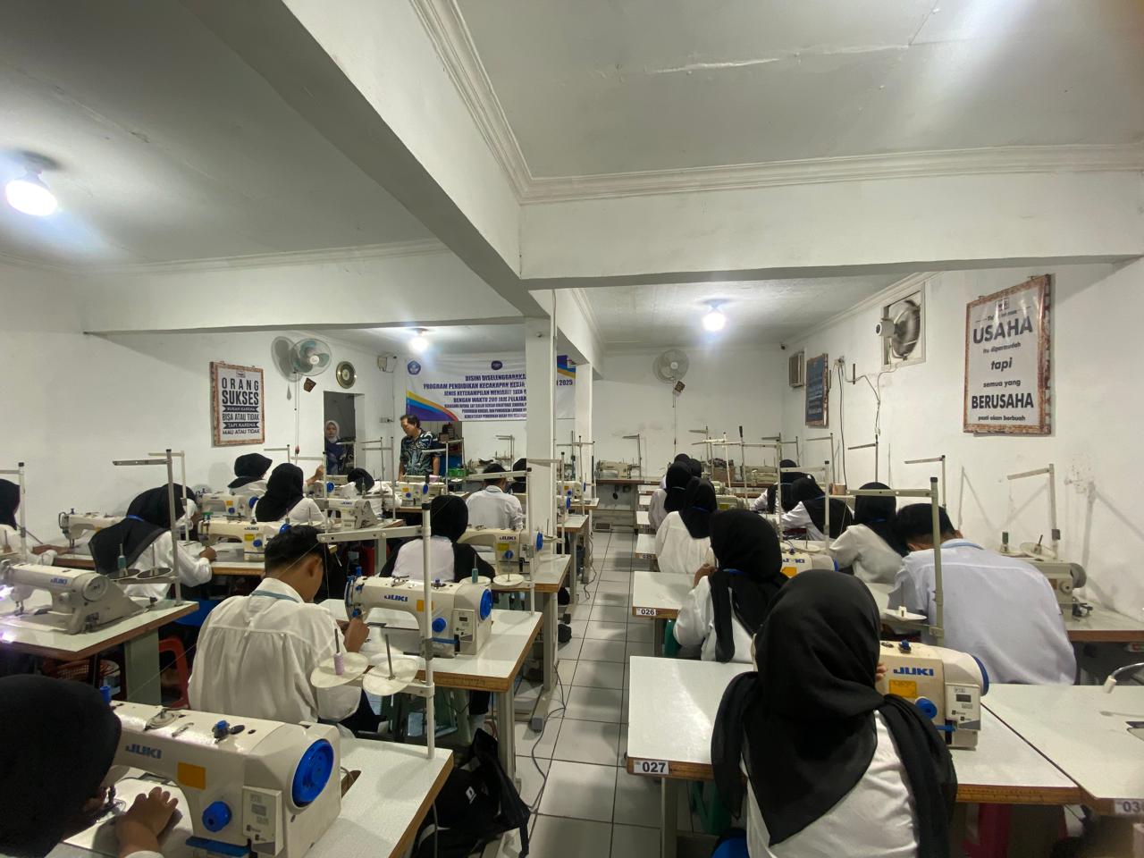 Kegiatan Kursus Jahit